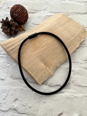 Calitaa Luxury Collection Deluxe Necklace Black