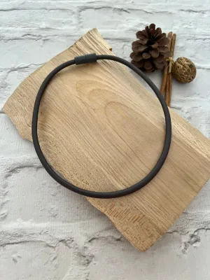 Calitaa Luxury Collection Deluxe Necklace Charcoal