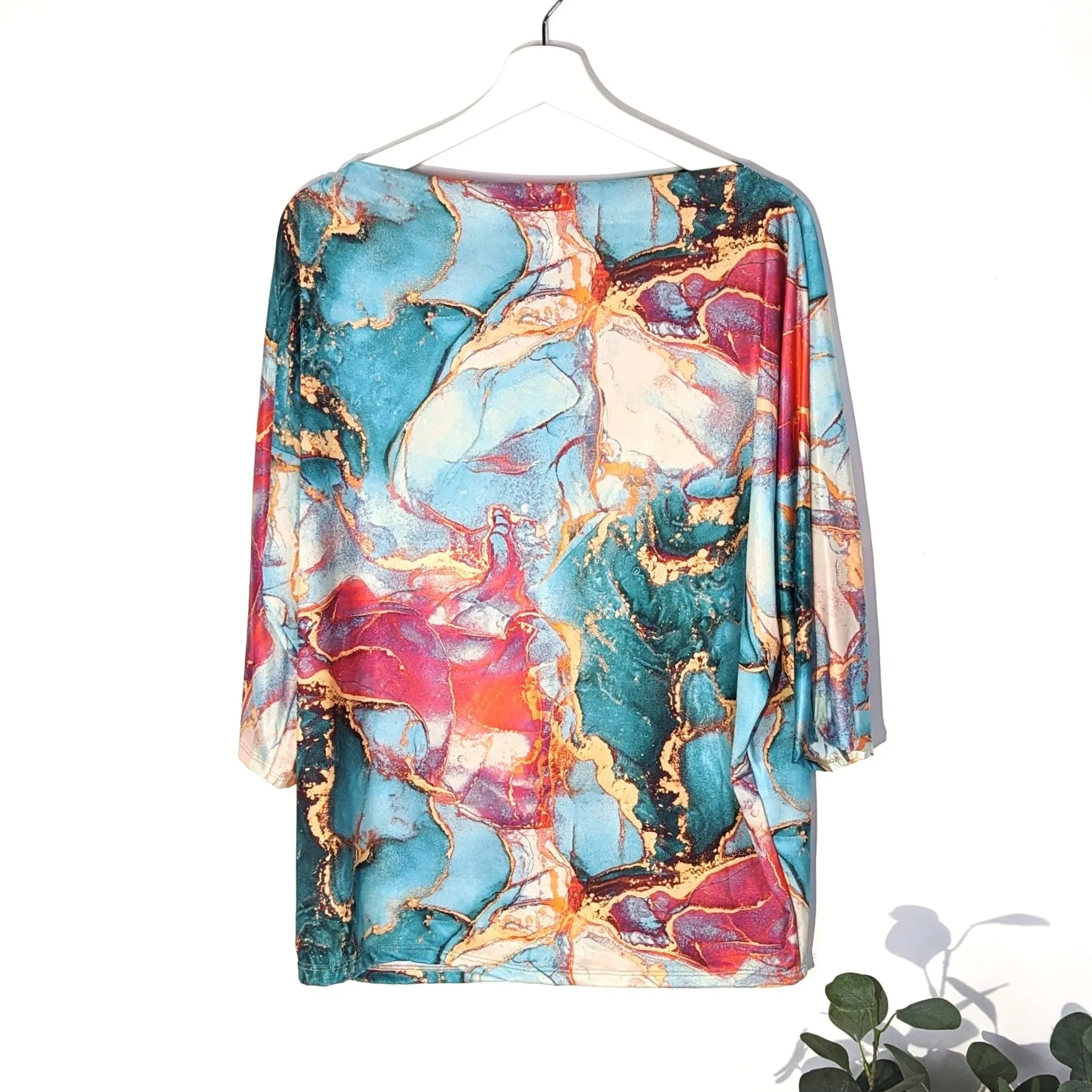 Comfy marble type print stretchy top