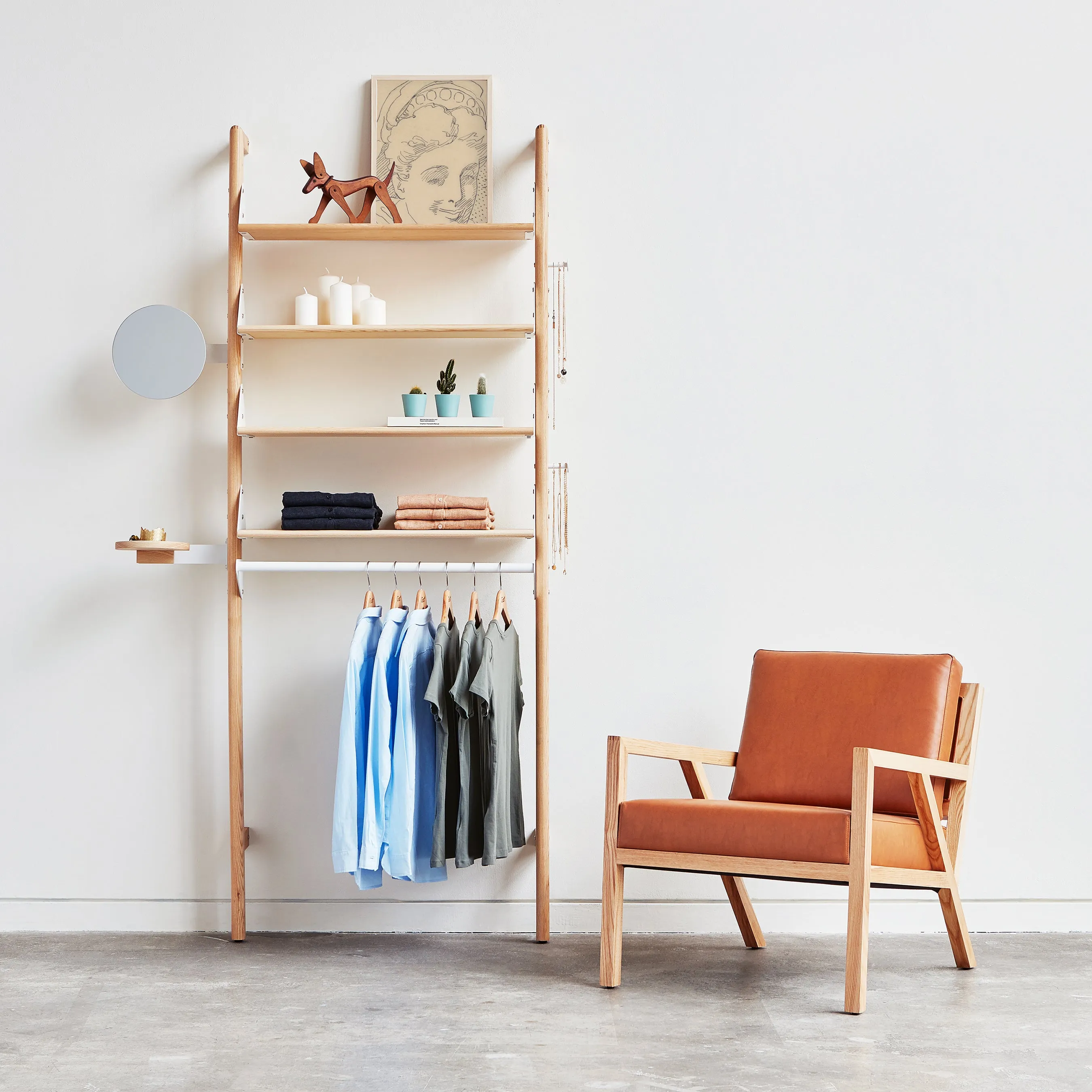 Gus* Modern Branch 1 - Display Unit