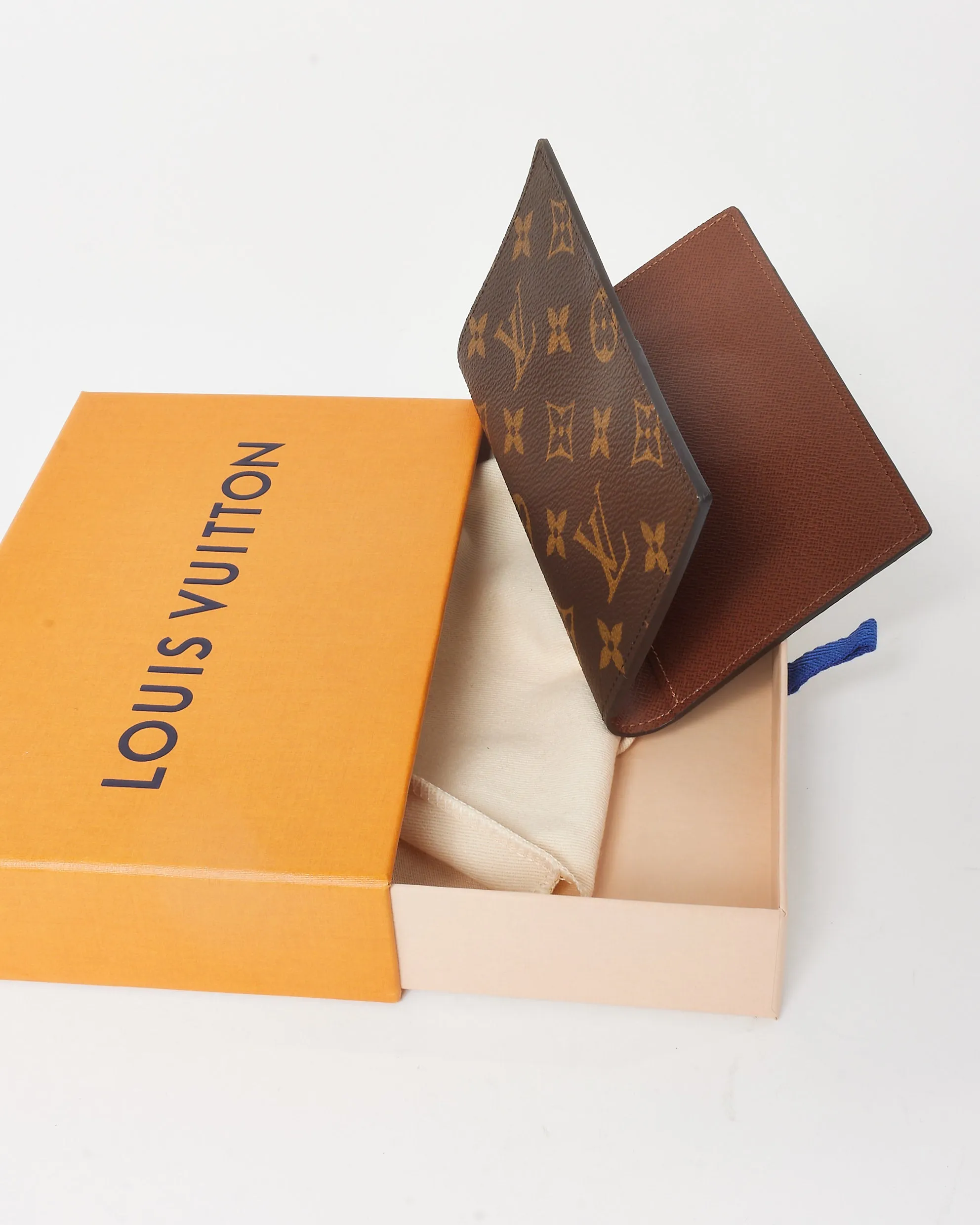 Louis Vuitton Monogram Canvas Passport Holder