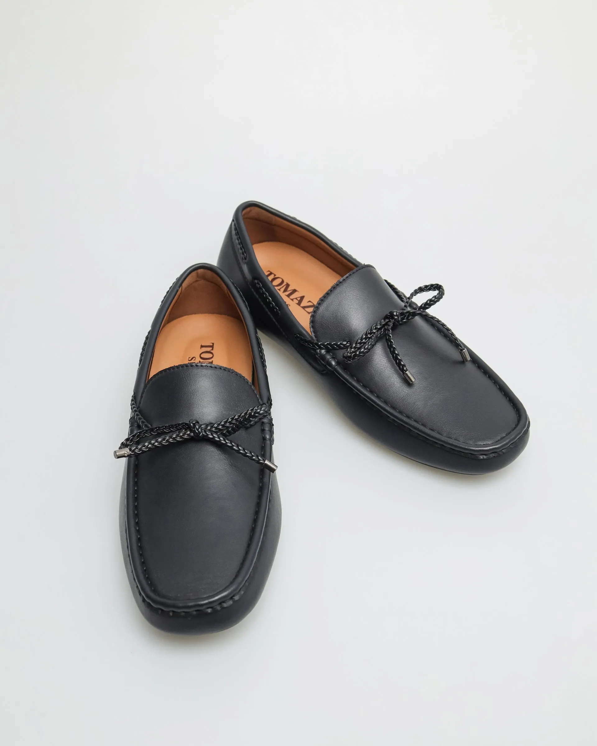 Tomaz C547 Men's Bow Moccasins