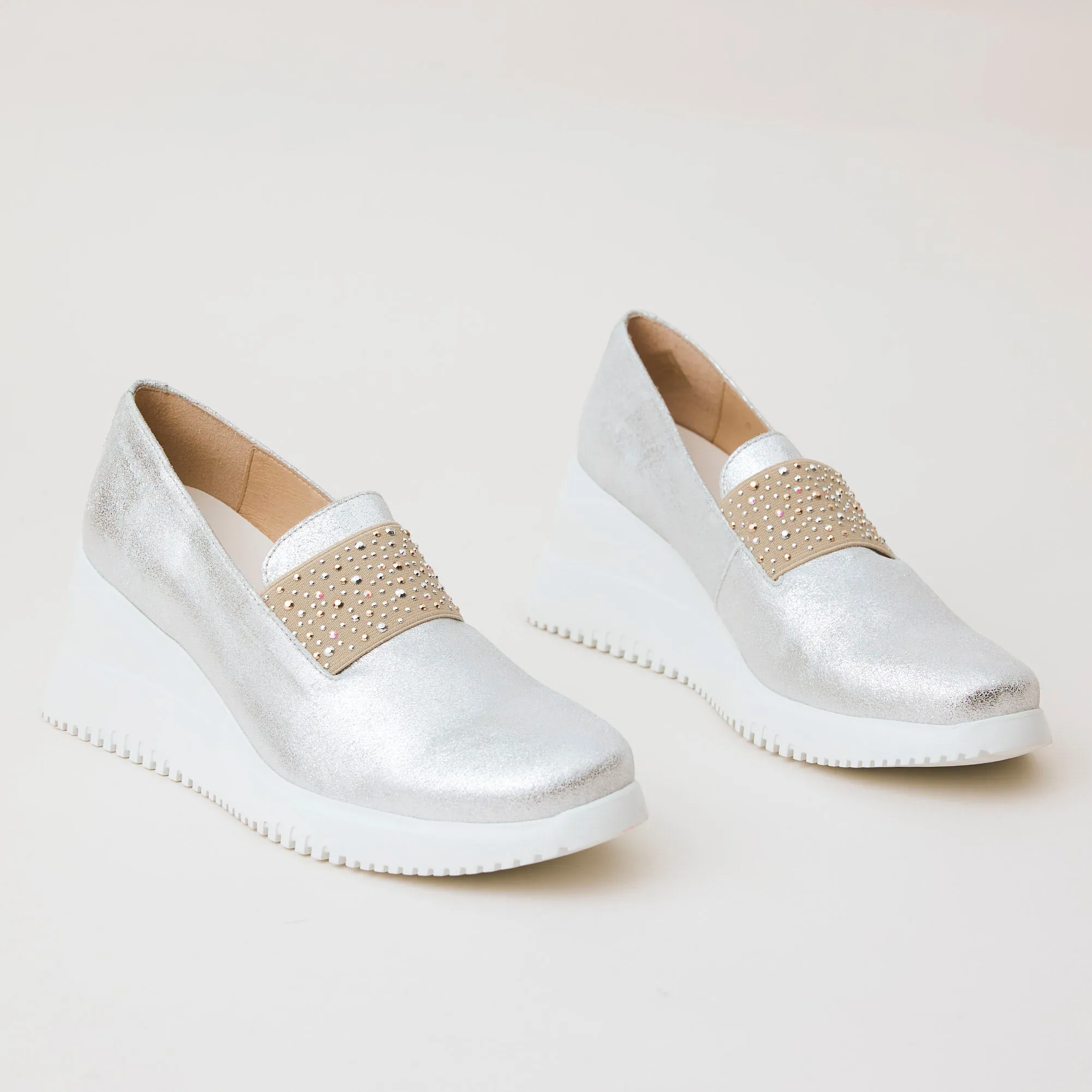 Wonders Silver Metallic Leather Trainers