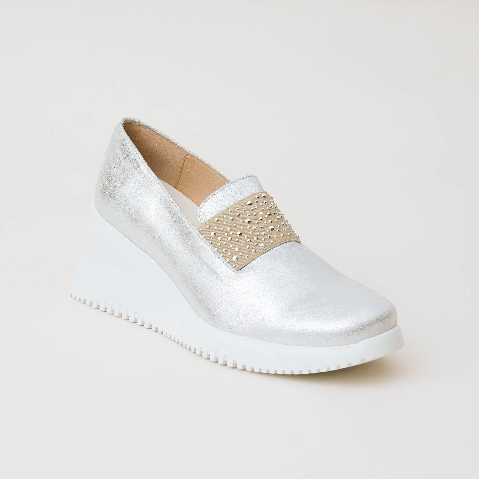 Wonders Silver Metallic Leather Trainers
